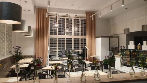 Żaluzje drewniane, shuttersy, okiennice